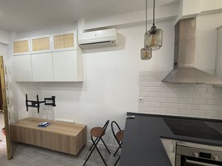 Piso en alquiler en Pacífico en Madrid