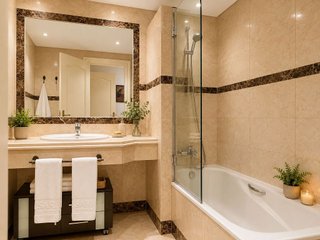 Piso en alquiler en Nueva Andalucía centro en Marbella