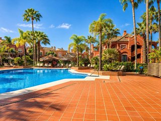 Piso en alquiler en Nueva Andalucía centro en Marbella