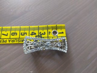 Spilla per capelli  in metallo con strass