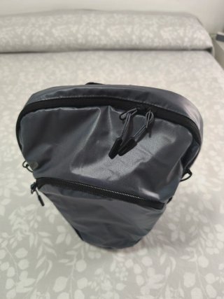 Mochila Adidas Gris y Negra
