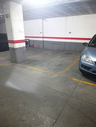 Garaje en alquiler en Hermanos Falcó - Sepulcro Bolera en Albacete