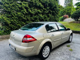 SE VENDE RENAULT MEGANE 1.5 DCI 105CV 2006 2500€