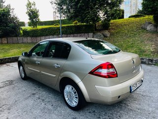 SE VENDE RENAULT MEGANE 1.5 DCI 105CV 2006 2500€