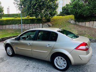 SE VENDE RENAULT MEGANE 1.5 DCI 105CV 2006 2500€