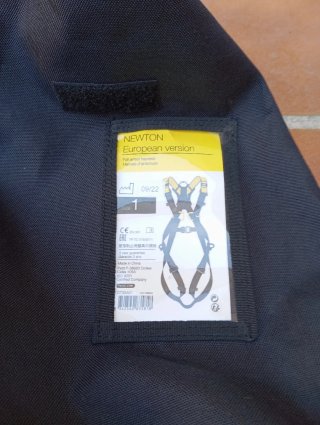 Arnés Newton Versión Europea