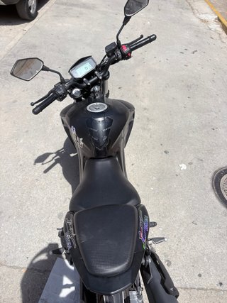 Keeway RKF 125 Negra