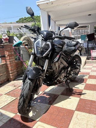 Keeway RKF 125 Negra