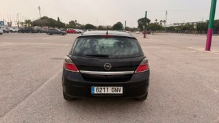 Opel Astra 2009