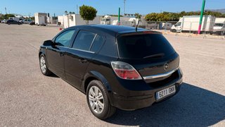 Opel Astra 2009