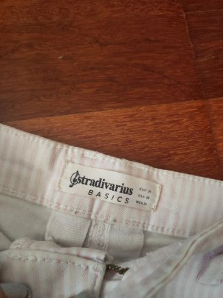 Pantalón corto rayas blanco y rosa T.34