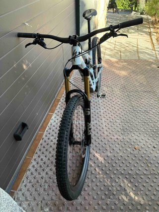 Specialized Stumpjumper EVO Pro 2023. Tope gama