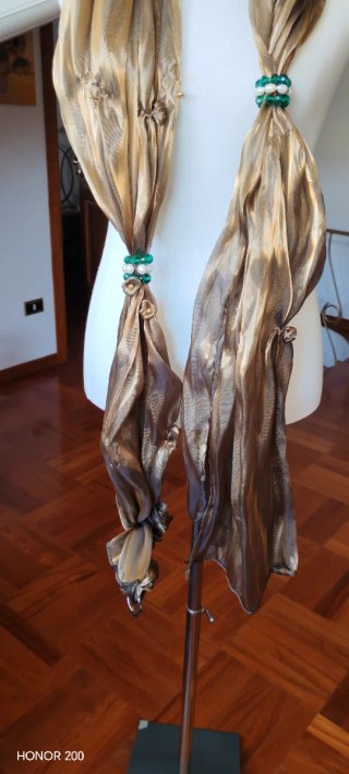 Foulard donna oro con perline