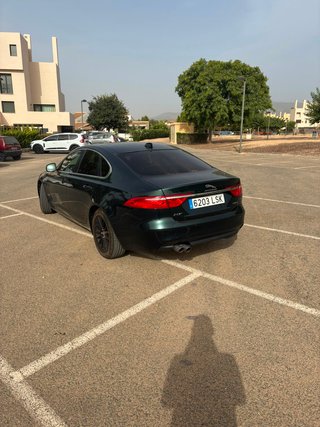 Jaguar XF 2.0D Prestige 180CV 2016