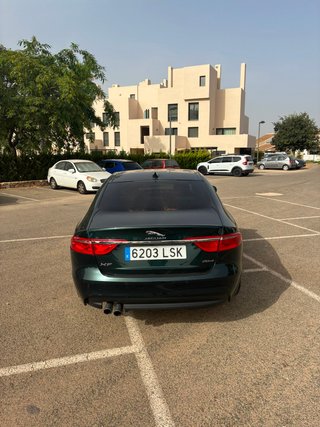 Jaguar XF 2.0D Prestige 180CV 2016