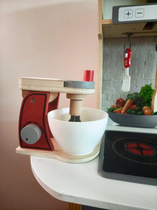 Cocinita de madera infantil