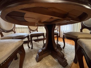 Mesa comedor madera noble y 6 sillas