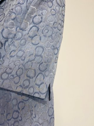 Traje de mujer de chaqueta y falda