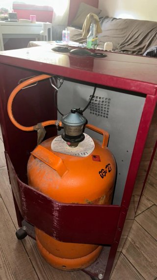 Estufa de gas Campingaz roja