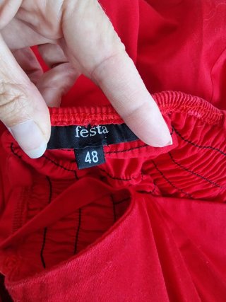 Vestido rojo con tirantes