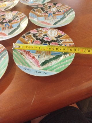 Set 11 Piatti Giapponesi Ceramica Decorati