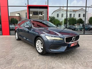 Volvo V60 D3 MOMENTUM 2018