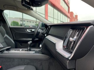 Volvo V60 D3 MOMENTUM 2018