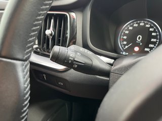 Volvo V60 D3 MOMENTUM 2018
