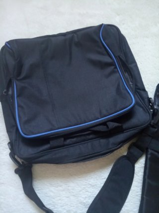 Funda Viaje PS4 Negra