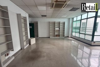 Edificio en alquiler en Simancas en Madrid