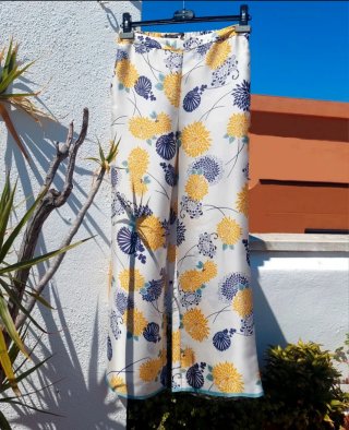 Pantalón ancho estampado floral para mujer