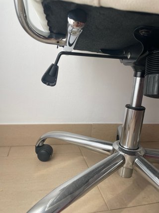 Silla de escritorio blanca