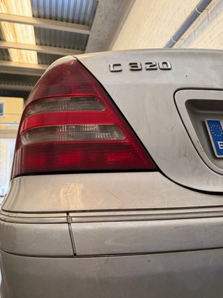 Centralita Xenon Mercedes C320 130732907201