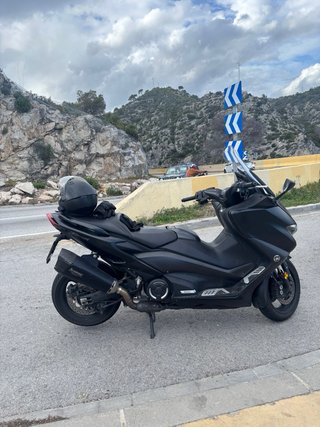 Yamaha T-Max 560 ABS 2020 | 33.000 km | Akrapovic