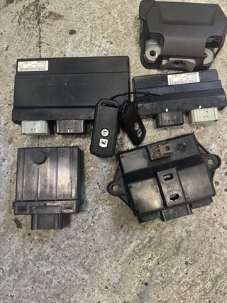 Programación de llave Honda Africa twin  cbr  cb
