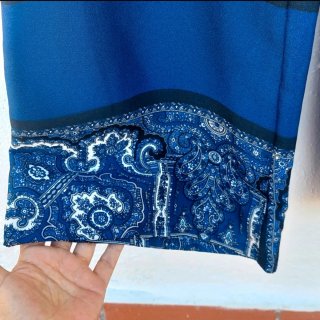 Pantalón ancho estampado mujer