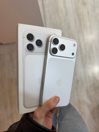IPHONE 17 PRO MAX 256GB semi nuevo