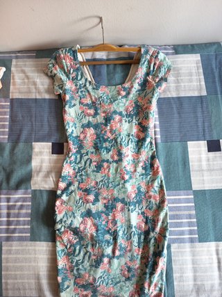 Vestido floreado Pull&Bear