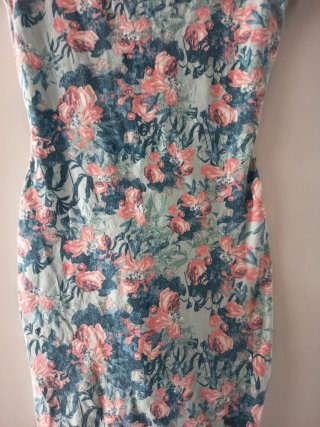 Vestido floreado Pull&Bear
