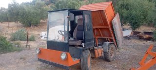 Dumper Ausa Isuzu Motor Moderno