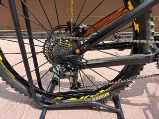Bicicleta Canyon Strive