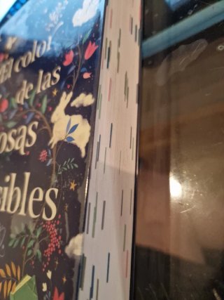 El color de las cosas invisibles