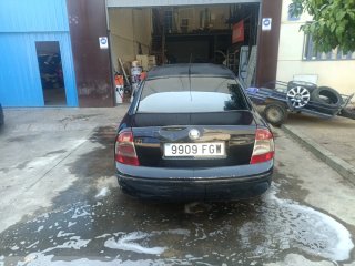 Skoda Superb 2006