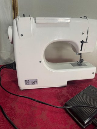 Máquina de coser Alfa Inizia 530