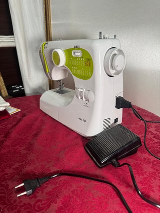 Máquina de coser Alfa Inizia 530