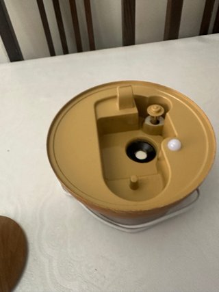 Humidificador ultrasonido madera y blanco