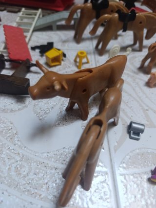 Lote Playmobil Granja y Caballos