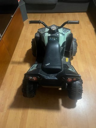 Moto eléctrica Feber para niño