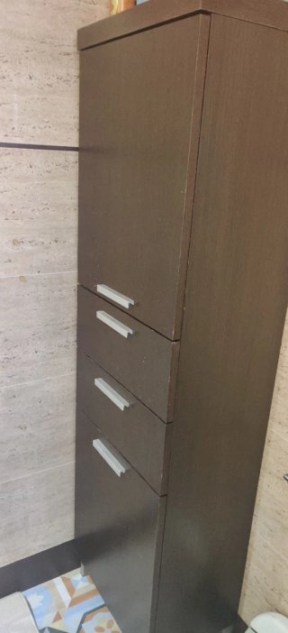 Mueble de baño y columna