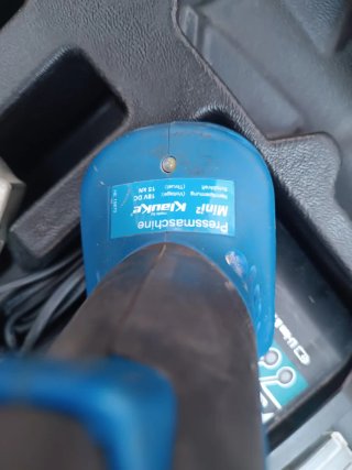 PRENSA MULTICAPA UPONOR